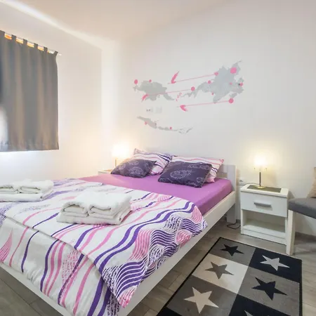 Nyaraló Valpiana, A Modern, Luxurious, Warm And Romantic
