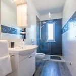 Valpiana, A Modern, Luxurious, Warm And Romantic *