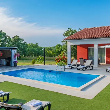 Valpiana, A Modern, Luxurious, Warm And Romantic Cukrici