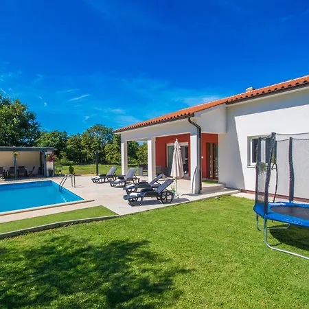Дом отдыха Valpiana, A Modern, Luxurious, Warm And Romantic Cukrici