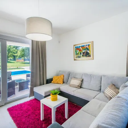 Valpiana, A Modern, Luxurious, Warm And Romantic Prázdninový dům